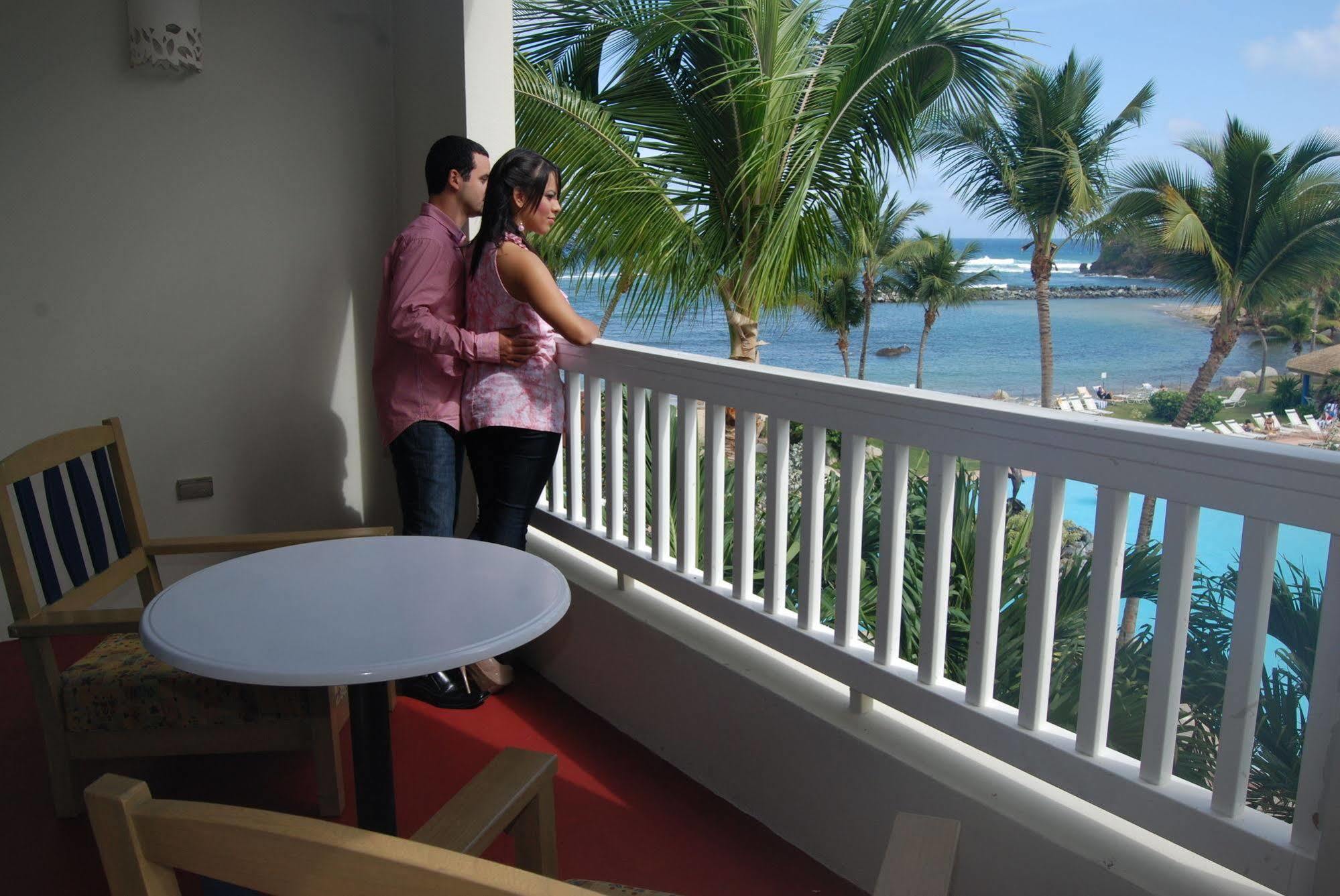 Aquarius Vacation Club At Dorado Del Mar Hotel Exterior foto
